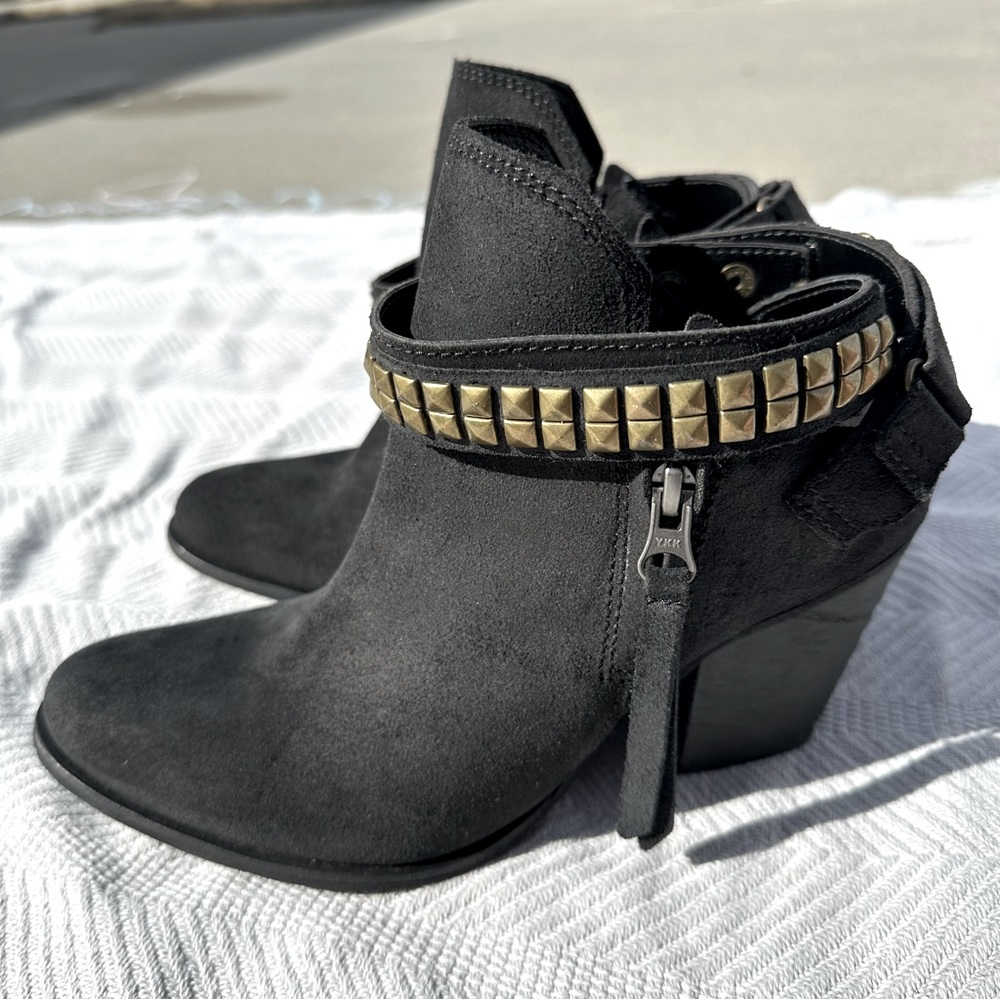 Kaanas Black Ankle wrap Boots with Gold Studs